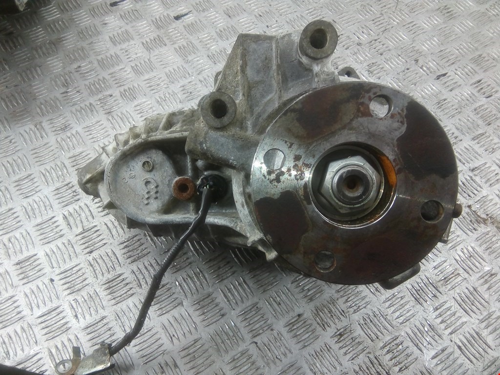 Коробка раздаточная (раздатка) INFINITI QX56/QX80 2004-2010