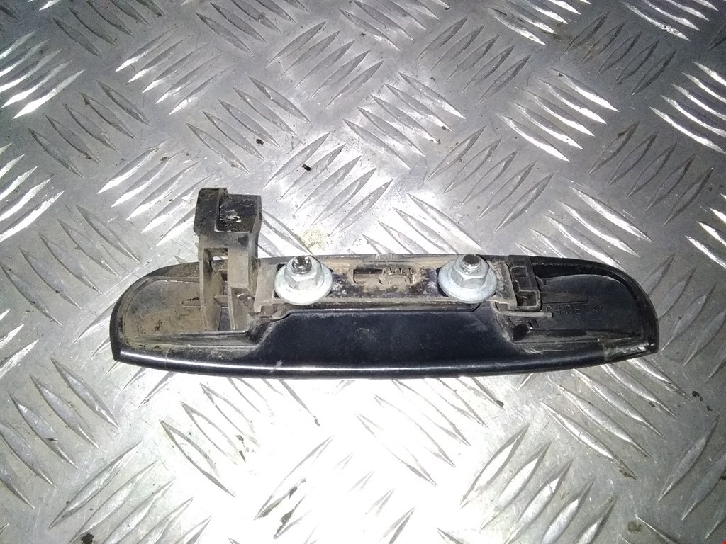 Ручка двери передней наружная левая MITSUBISHI Colt Z3 2003-2012