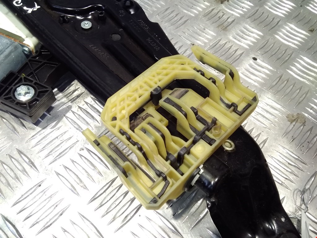 Стеклоподъемник задний левый BMW 7er 7 серия F01/F02/F04 2008-2015