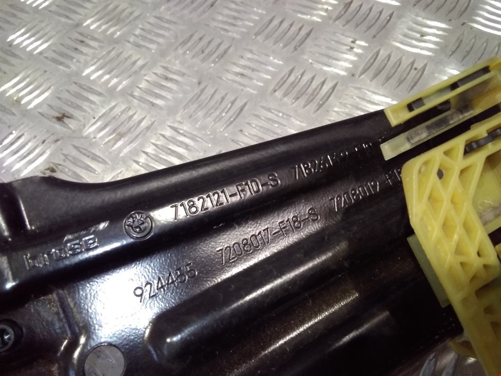 Стеклоподъемник задний левый BMW 5er 5 серия F10/F11/F07 2009-2017