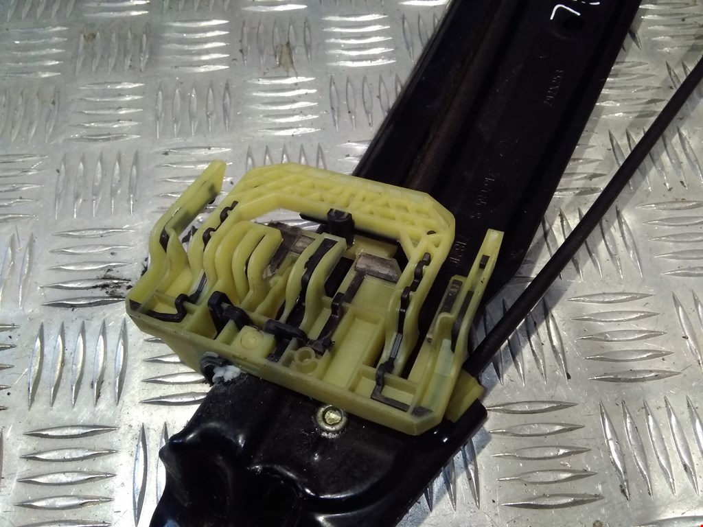 Стеклоподъемник передний левый BMW 7er 7 серия F01/F02/F04 2008-2015