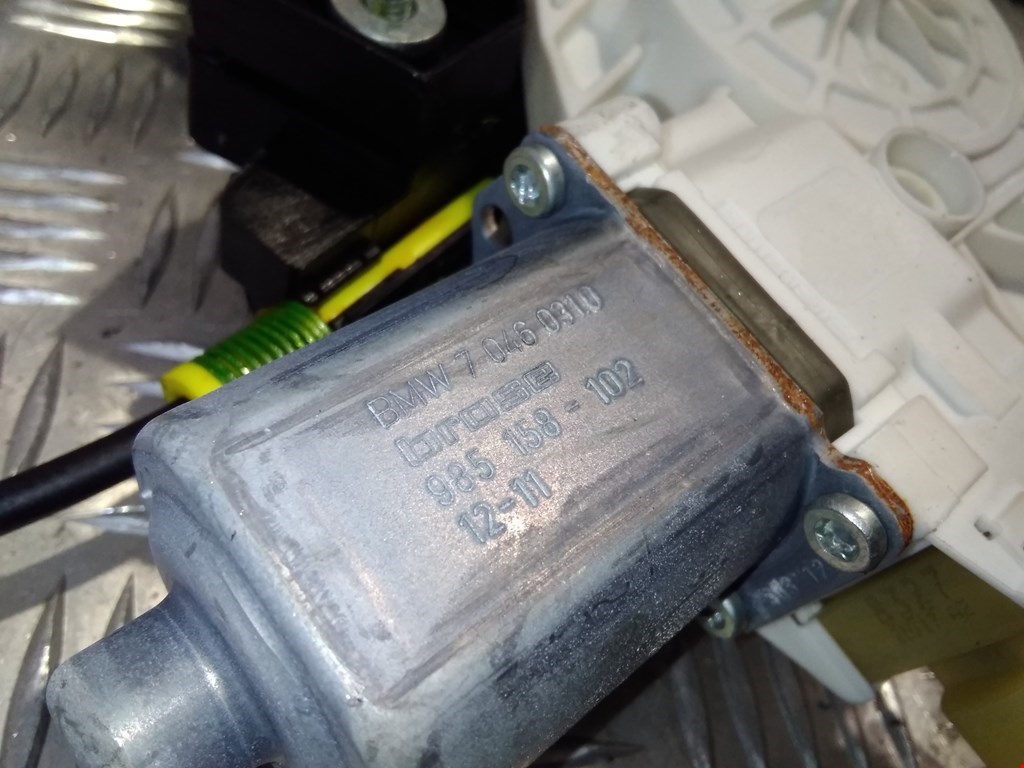 Стеклоподъемник передний левый BMW 7er 7 серия F01/F02/F04 2008-2015
