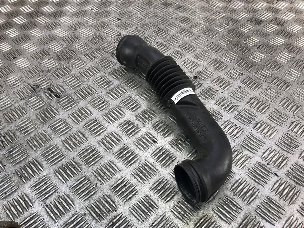 Патрубок воздушного фильтра FORD Fiesta 2001-2008