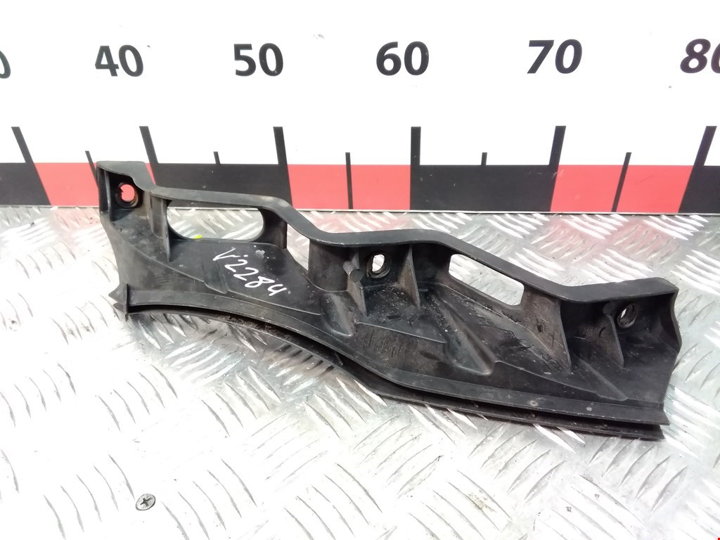 Кронштейн переднего бампера левый VOLKSWAGEN Passat B6 2005-2011