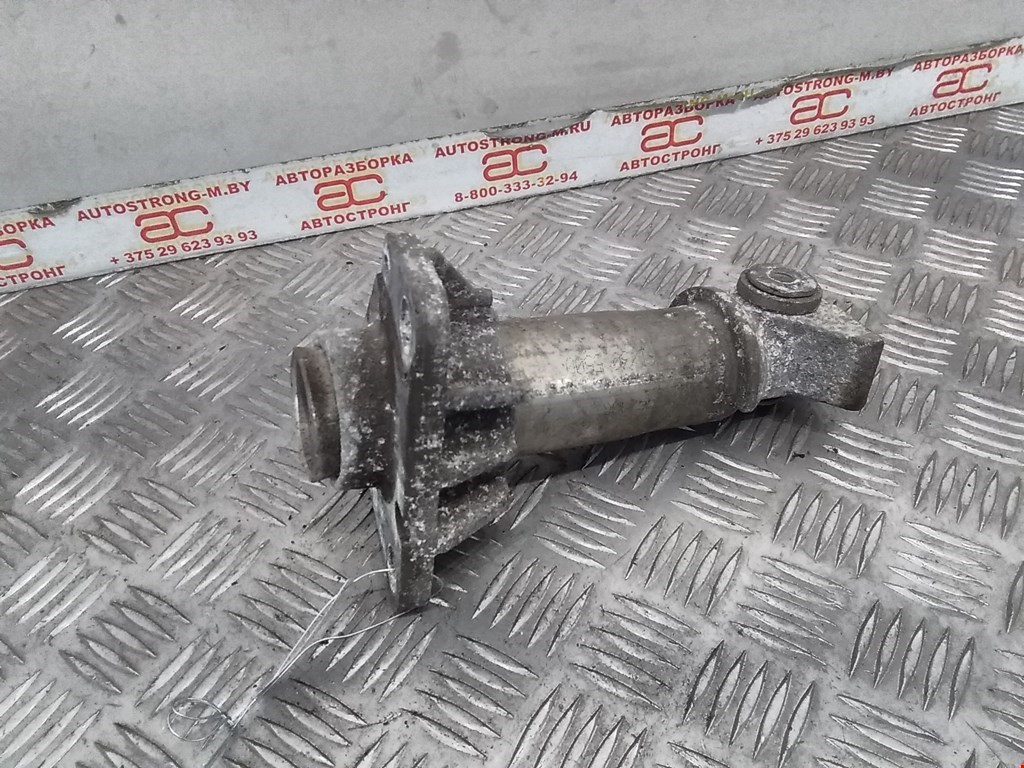 Отбойник бампера передний левый Audi A4 B6 (2000-2006)