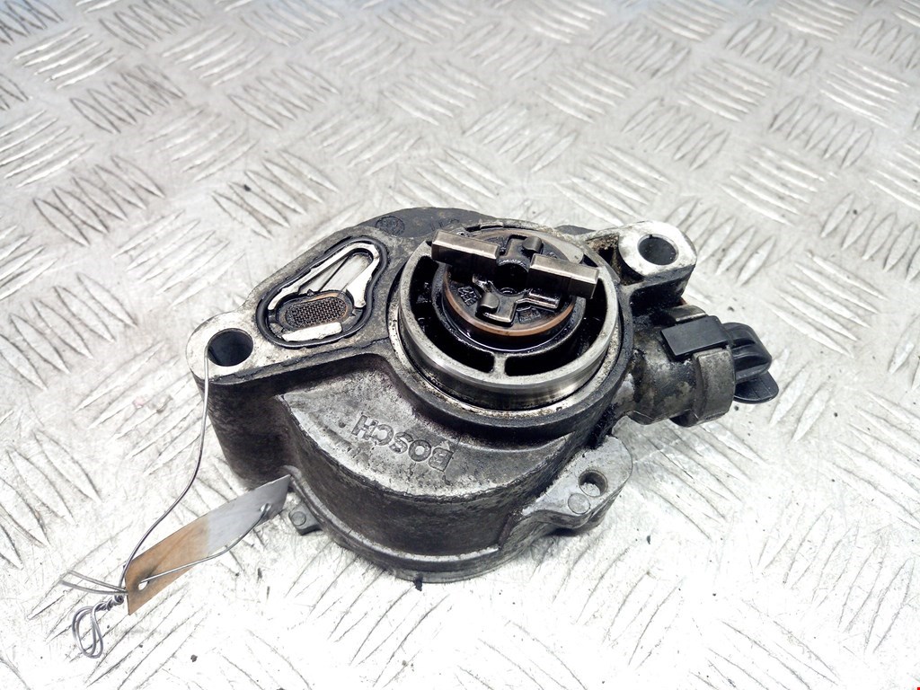 Насос вакуумный Peugeot 308 (2007-2015)