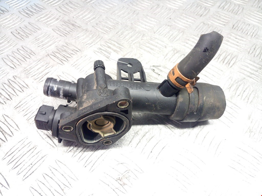 Корпус термостата RENAULT Kangoo 1997-2008