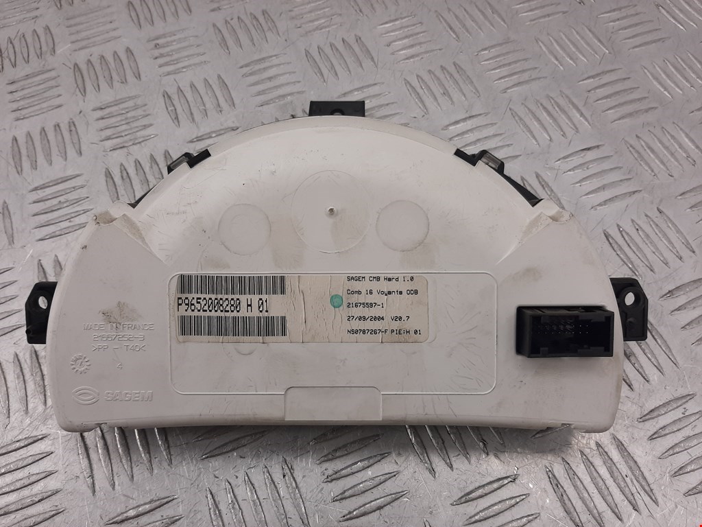 Панель приборов (щиток) CITROEN C3 2002-2009