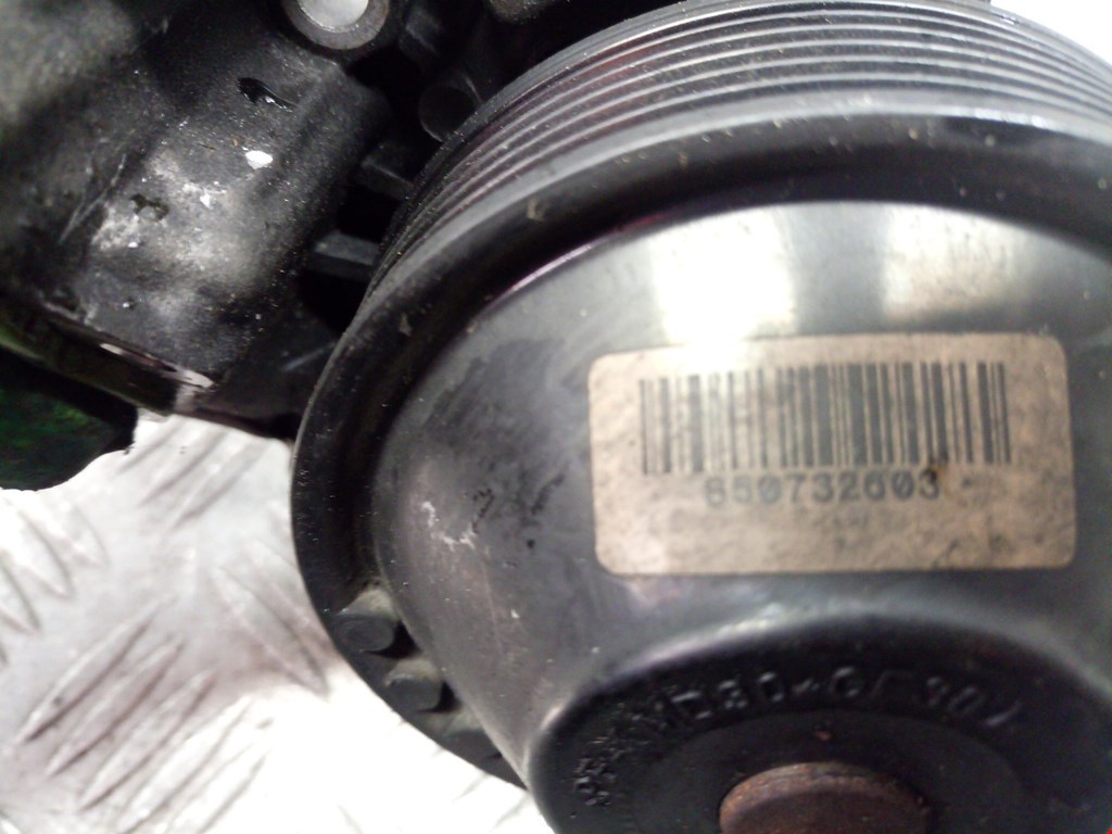 Насос водяной (помпа) BMW 7er 7 серия F01/F02/F04 2008-2015