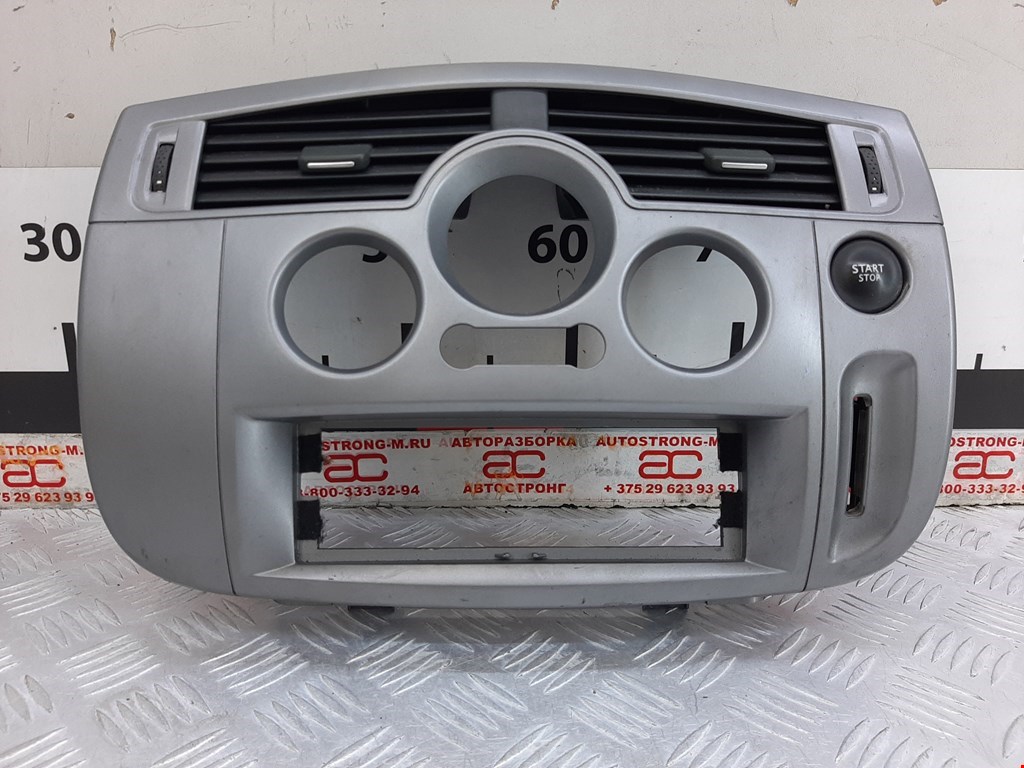 Дефлектор воздушный RENAULT Scenic II 2003-2010