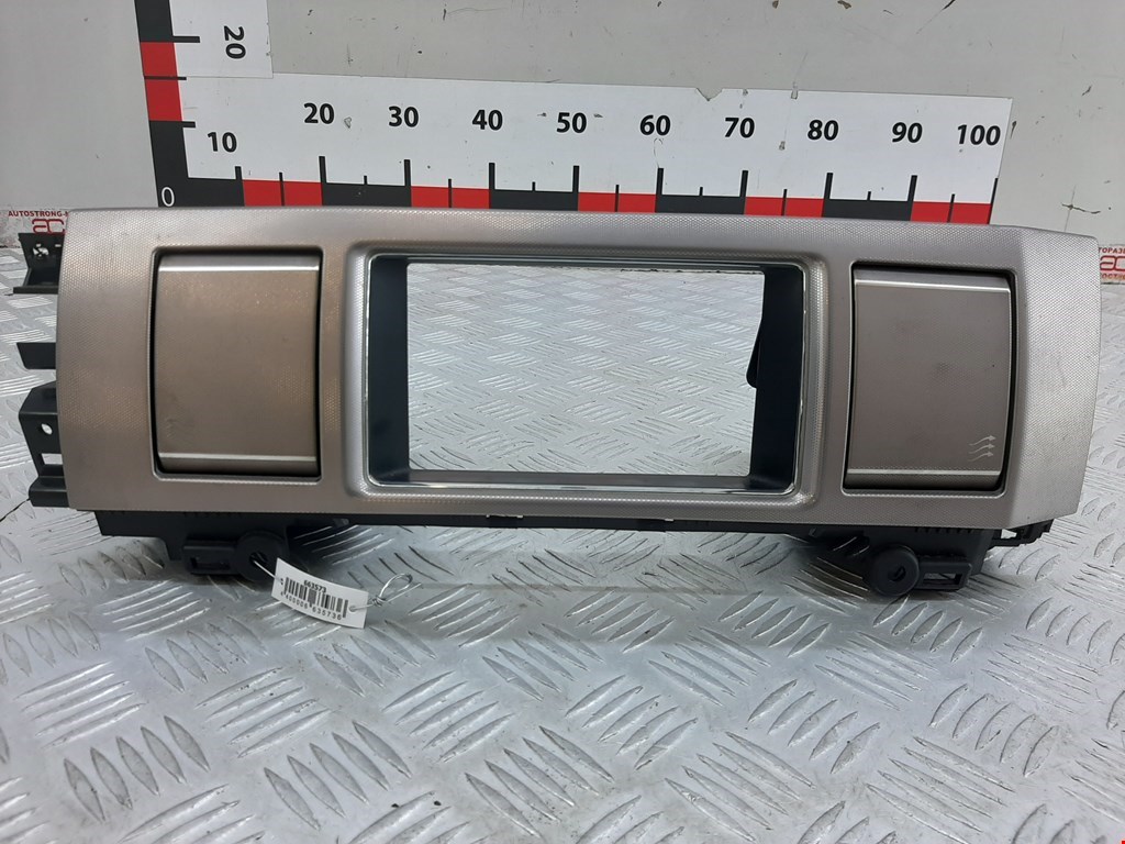 Дефлектор воздушный JAGUAR XF X250 2007-2015