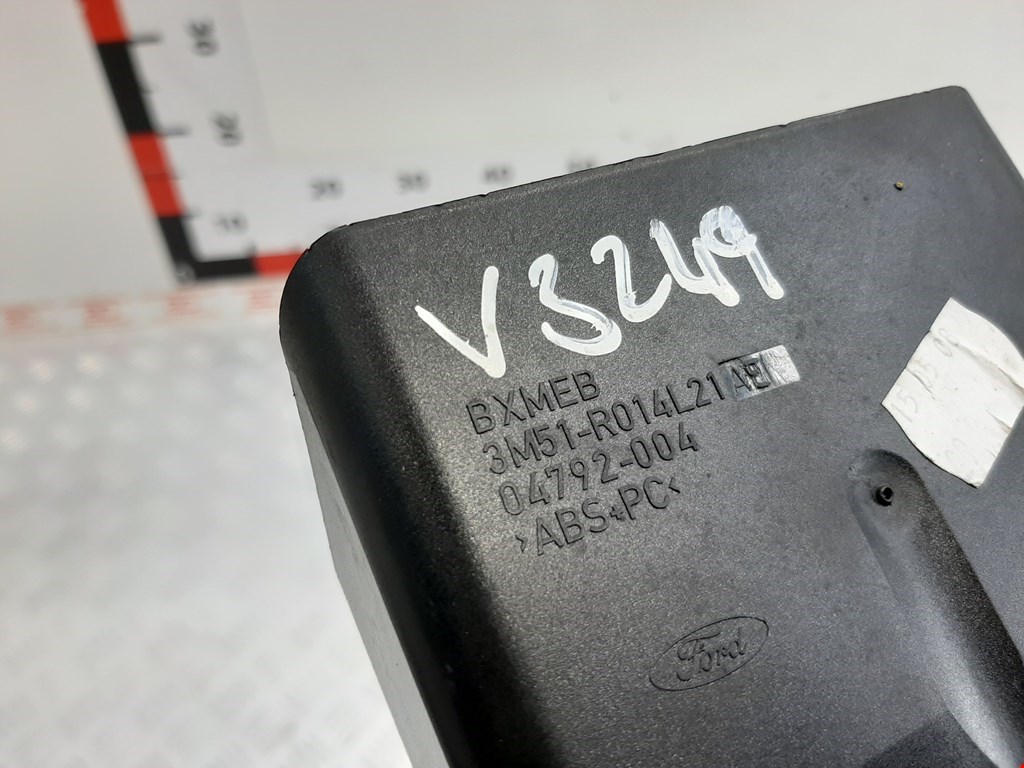 Дефлектор воздушный FORD C-MAX 2003-2010