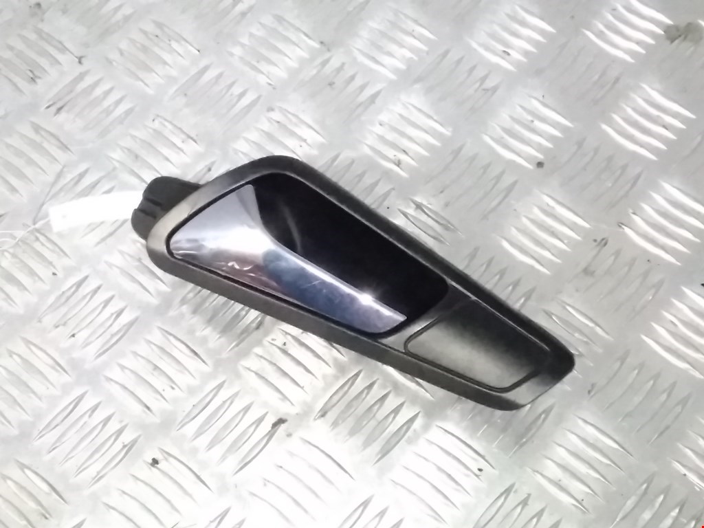 Ручка дверная передняя внутренняя левая VOLKSWAGEN Passat B6 2005-2011