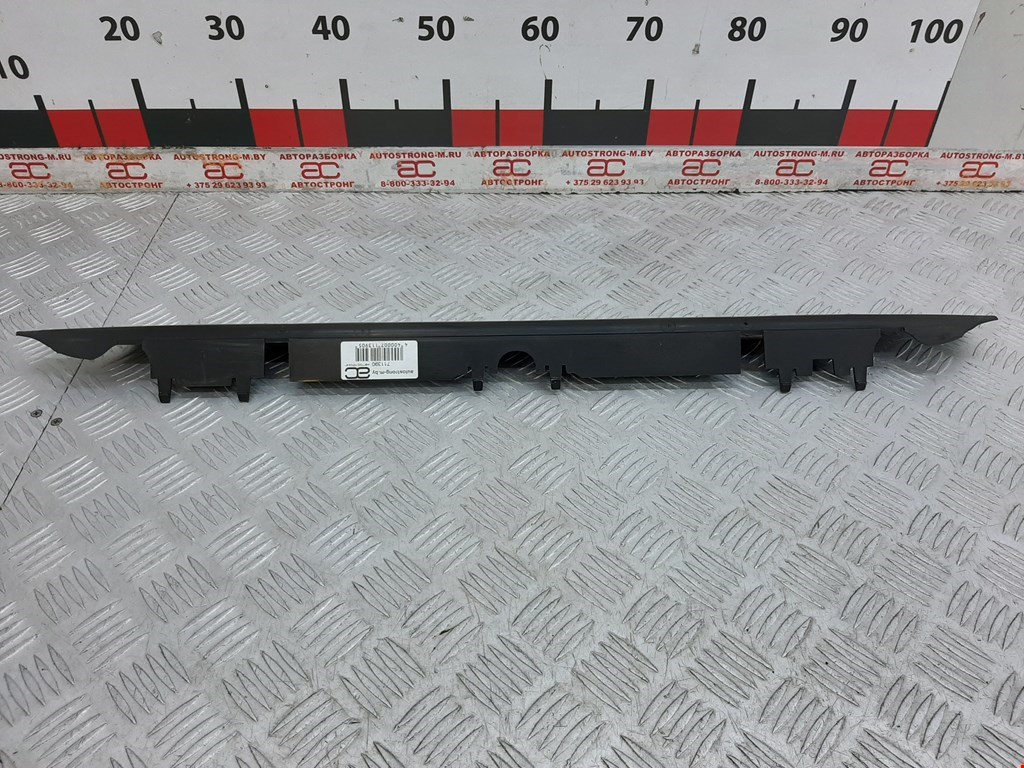 Накладка декоративная (на рамку радиатора) Volkswagen Touran 1 (2003-2015)