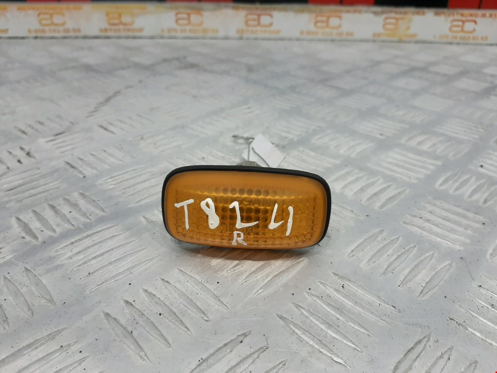 Повторитель на крыло NISSAN Almera N15 1995-2000