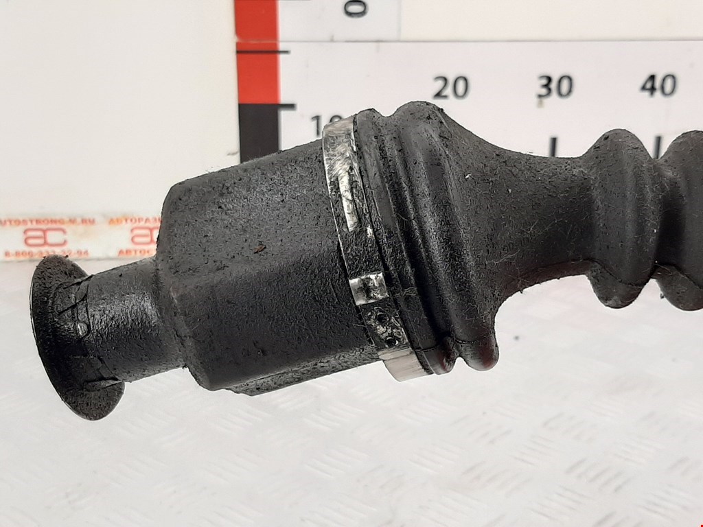 Полуось (привод, приводной вал) передняя правая RENAULT Kangoo 1997-2008