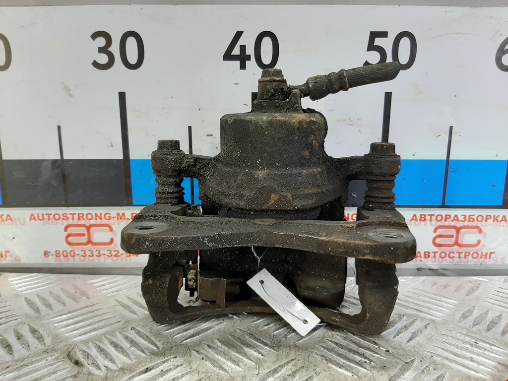 Суппорт передний правый VOLKSWAGEN Golf V Plus 2004-2009