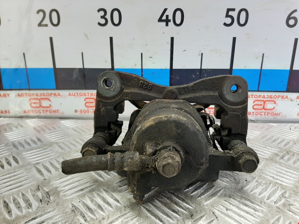 Суппорт передний правый VOLKSWAGEN Golf V Plus 2004-2009