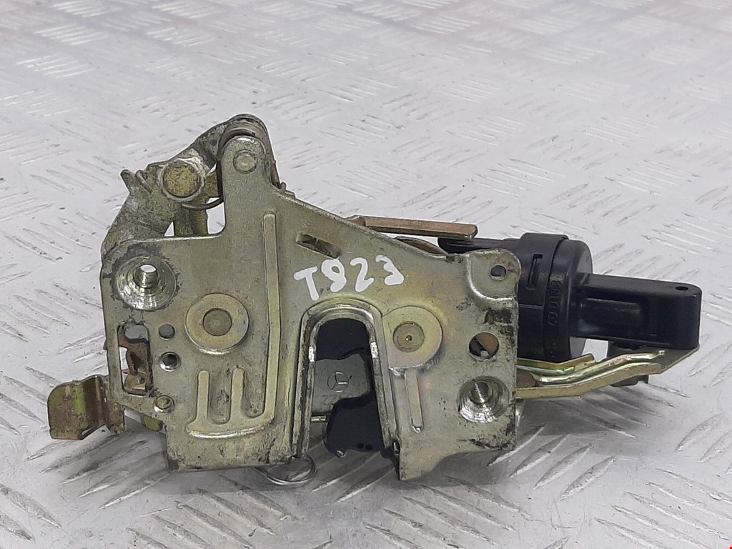Замок двери задней правой MERCEDES-BENZ C-Class C-klasse W202 1993-2000