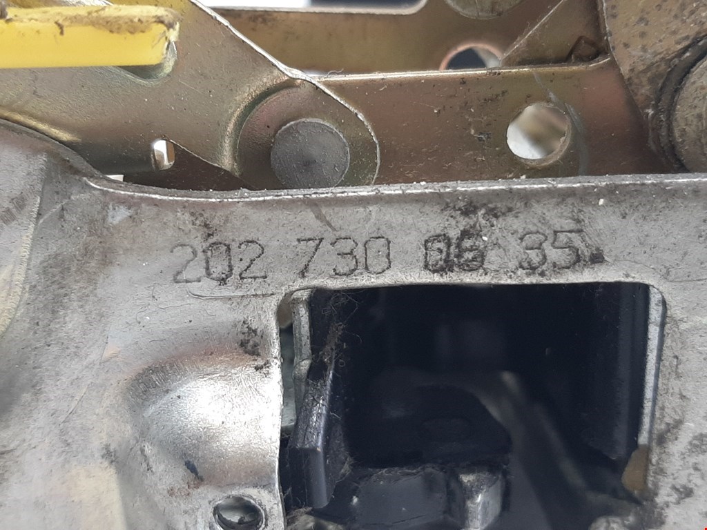 Замок двери задней правой MERCEDES-BENZ C-Class C-klasse W202 1993-2000