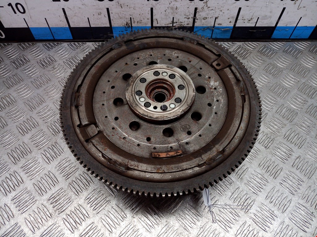 Маховик (демпфер сцепления) JEEP Liberty 2000-2007