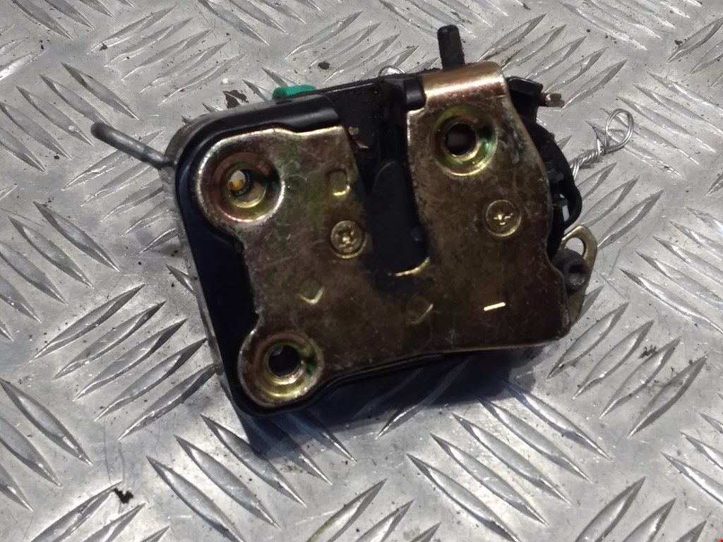 Замок двери задней левой CHRYSLER PT Cruser 2000-2010