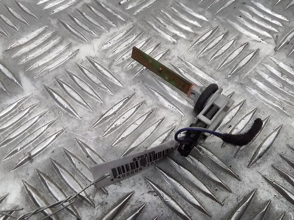 Датчик температуры воздуха VOLKSWAGEN Touran 2003-2010