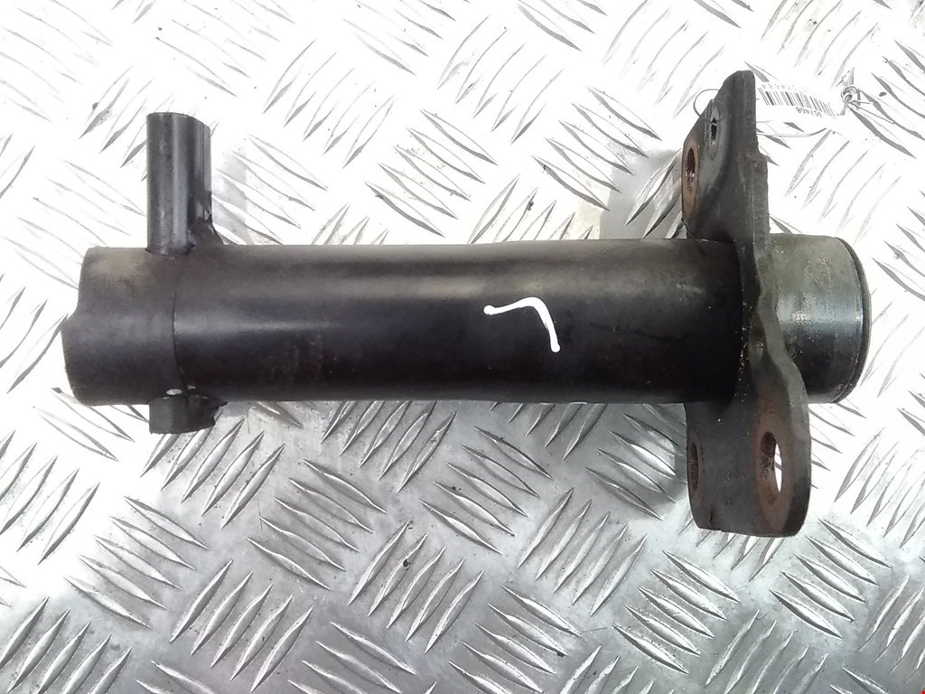 Отбойник бампера передний левый Audi A4 B7 (2004-2009)