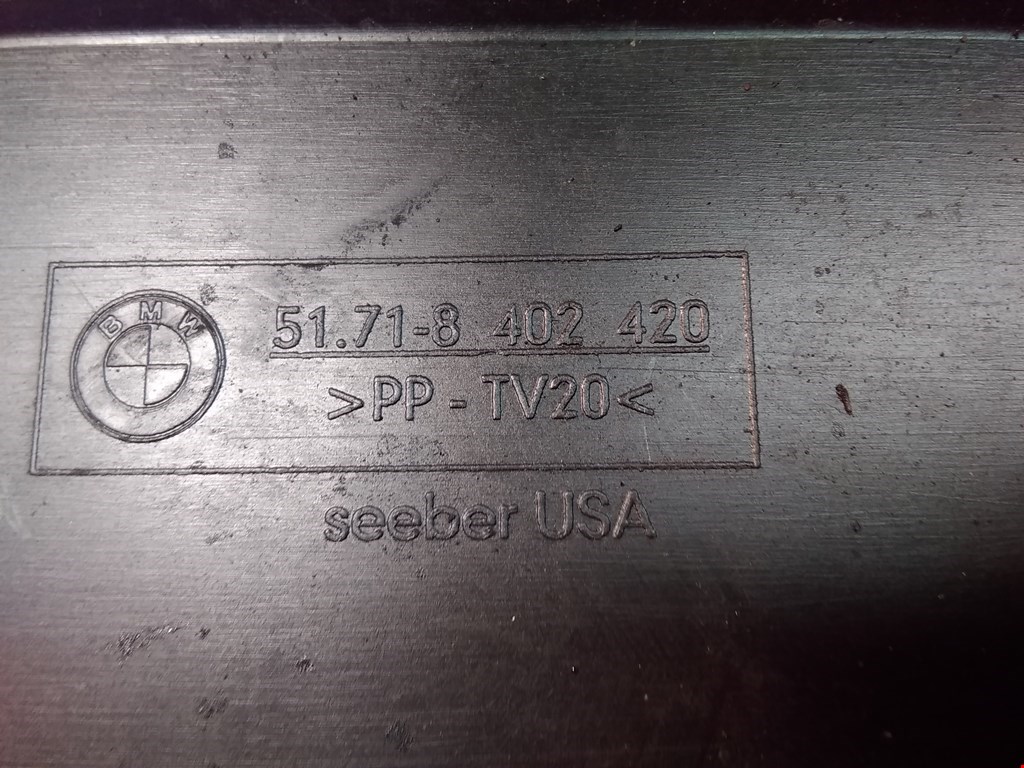 Воздухозаборник (наружный) BMW X5 E53 1999-2006