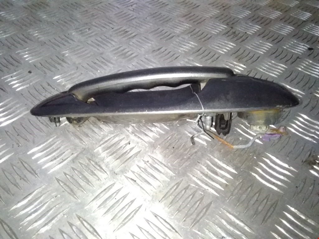 Ручка двери передней наружная левая CHRYSLER Voyager IV RG 2001-2007