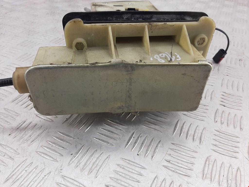 Кулиса (селектор) АКПП/МКПП в салоне PEUGEOT 607 2000-2010