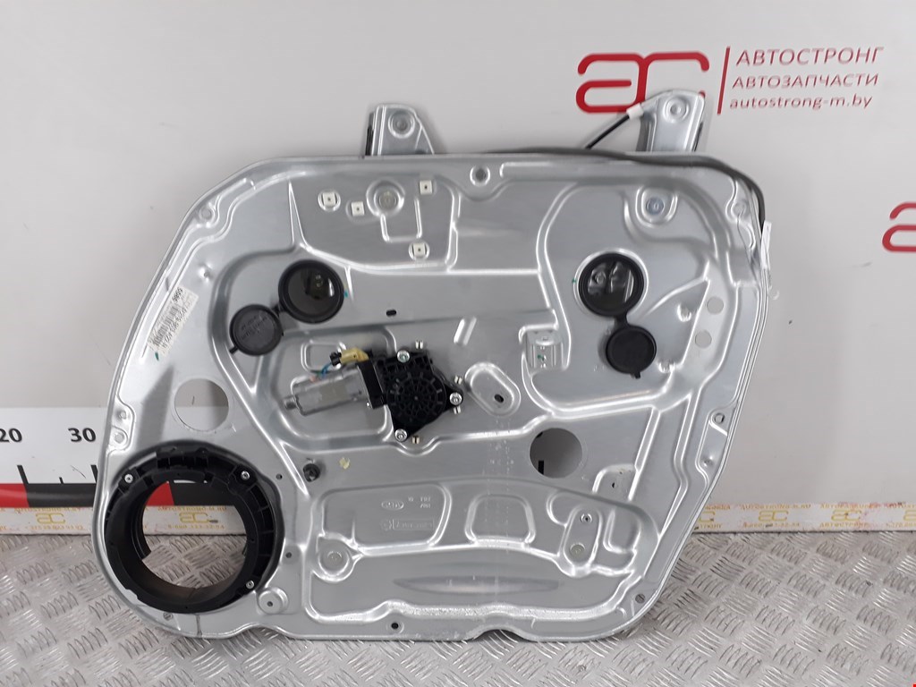 Стеклоподъемник передний правый KIA Carens 2006-2012