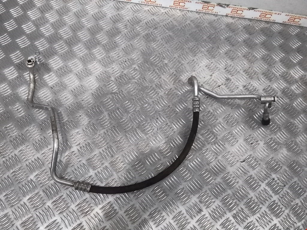 Трубка кондиционера BMW 5er 5 серия F10/F11/F07 2009-2017