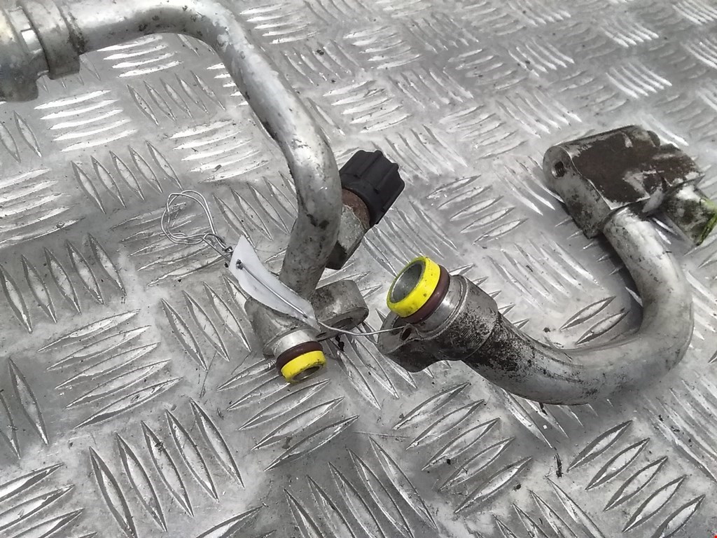 Трубка кондиционера BMW X5 E53 1999-2006