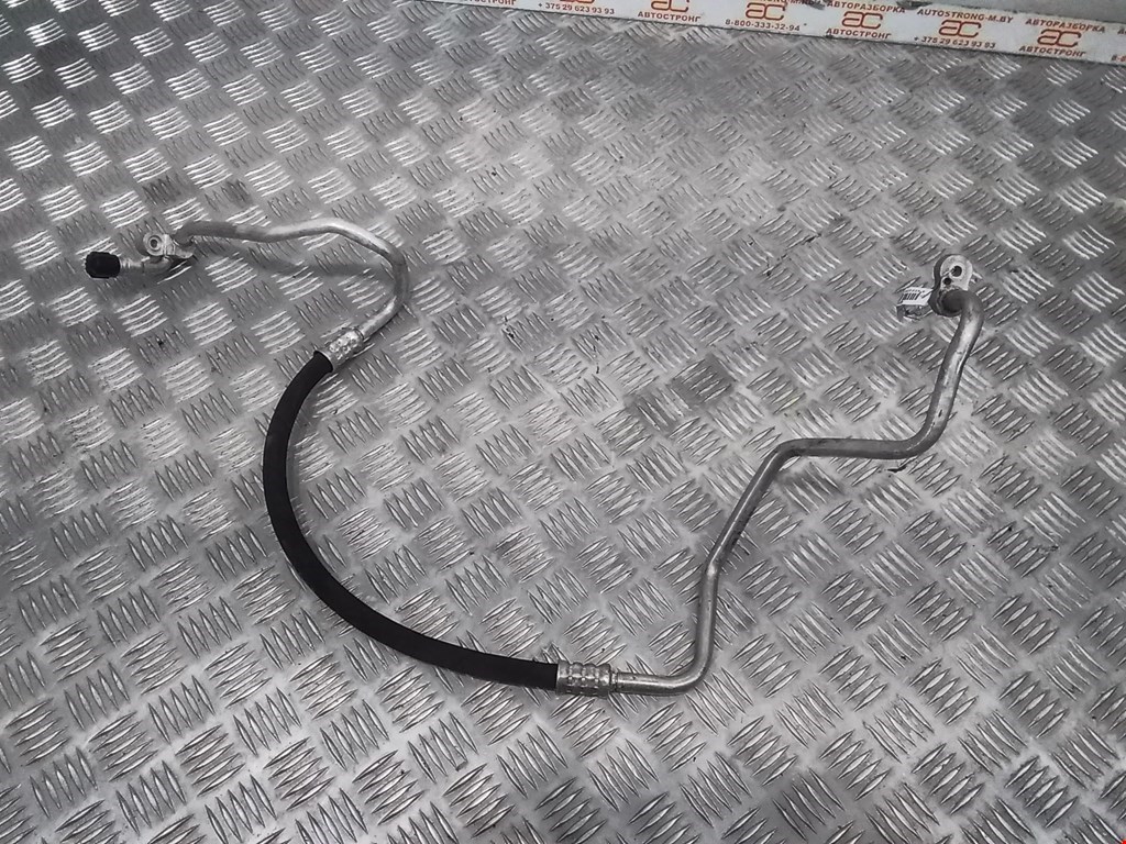 Трубка кондиционера BMW 5er 5 серия F10/F11/F07 2009-2017