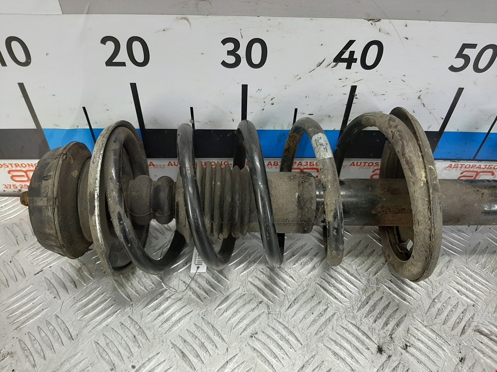 Амортизатор передний левый RENAULT Sandero 2009-2014