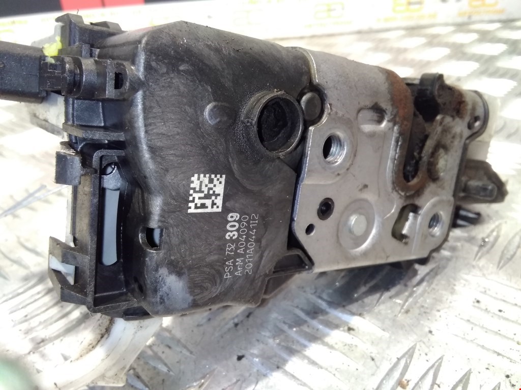 Замок двери передней правой CITROEN C3 2009-2016