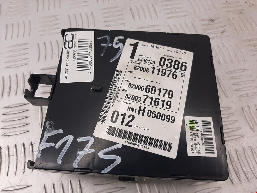 Блок комфорта RENAULT Scenic II 2003-2010