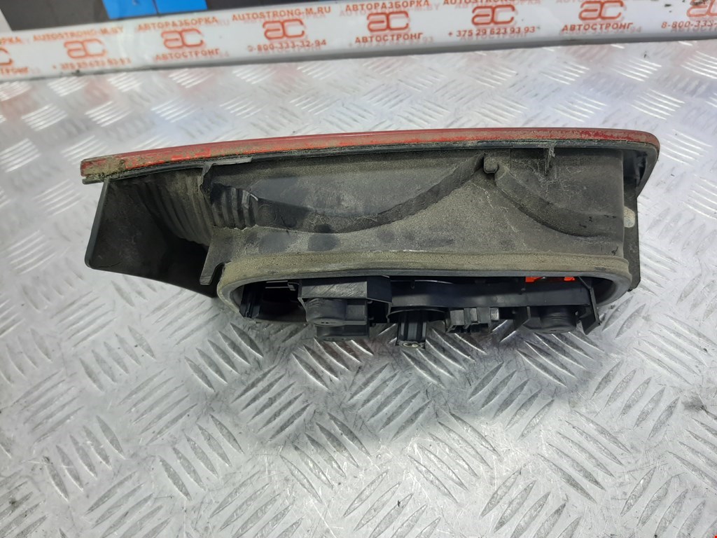 Фонарь задний внутренний правый RENAULT Laguna 2001-2007