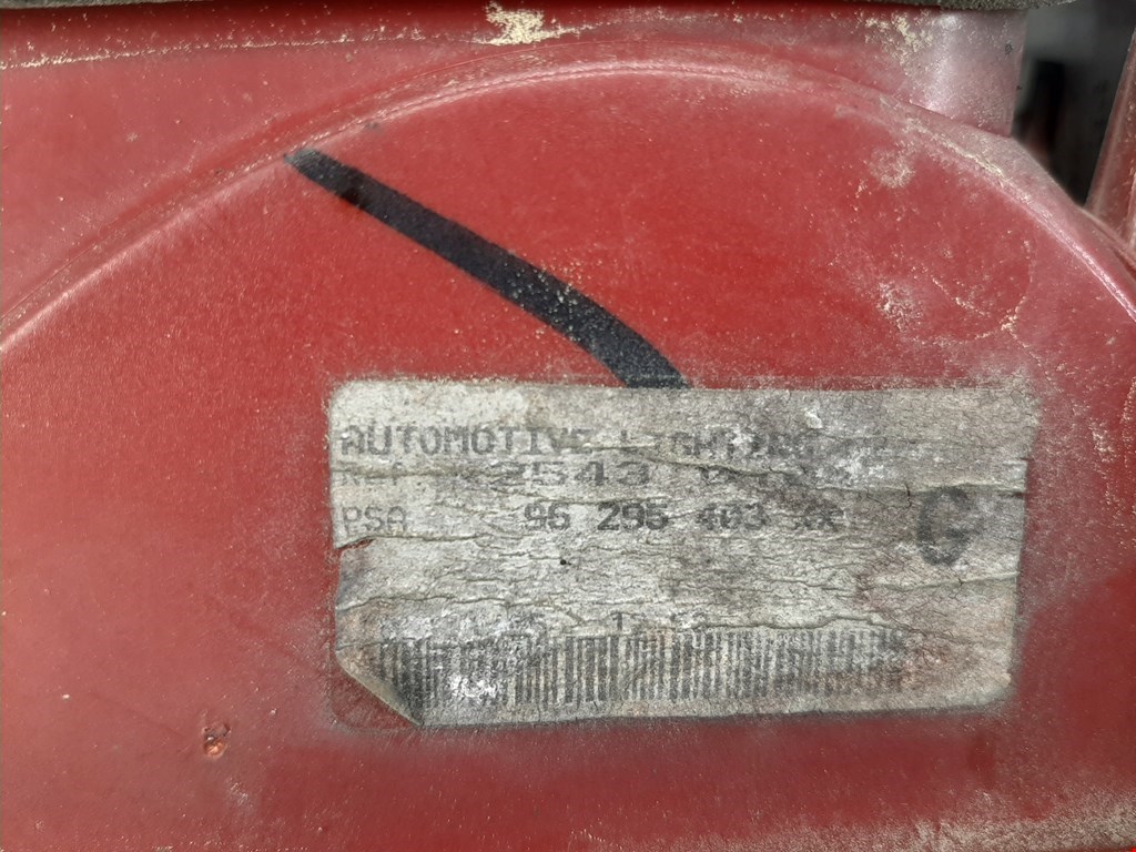 Фонарь задний внутренний левый PEUGEOT 607 2000-2010