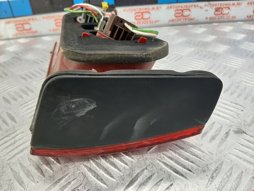 Фонарь задний внутренний левый PEUGEOT 607 2000-2010