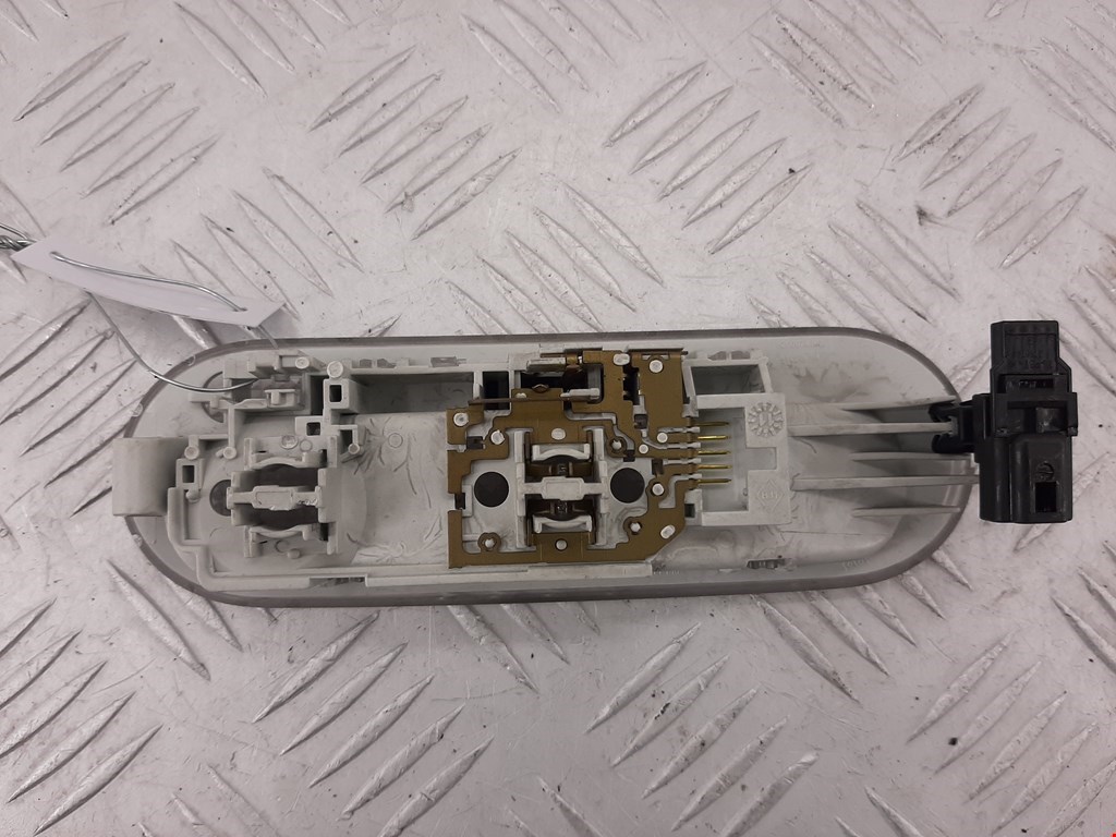 Плафон салонный (салона фонарь) DACIA Sandero 2008-2012