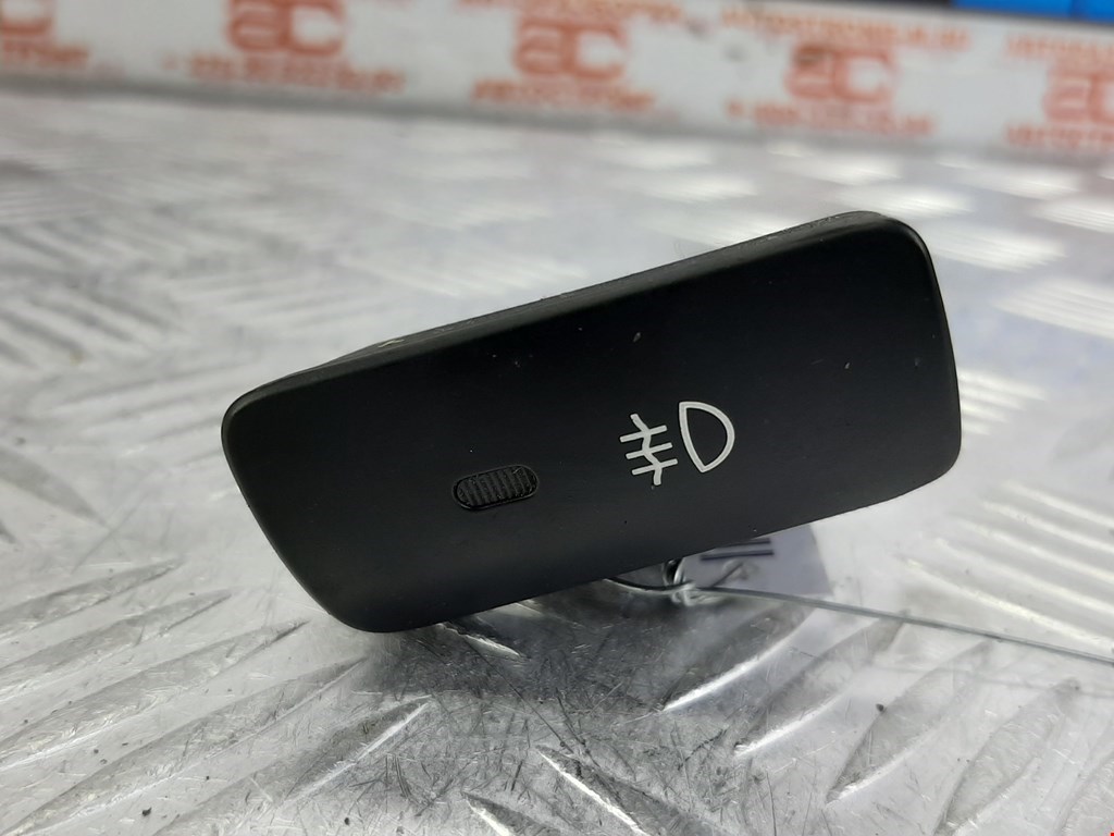 Кнопка включения противотуманных фар KIA Sportage II 2004-2010