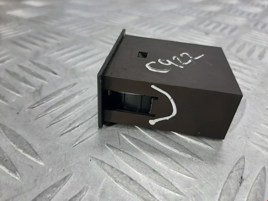 Кнопка корректора фар MAN L 2000 / LE 1994-2005