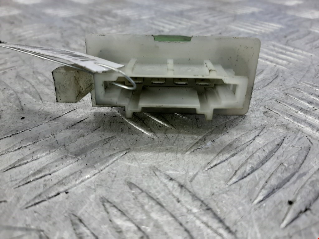 Резистор отопителя (сопротивление печки) VOLKSWAGEN Golf IV 1997-2003