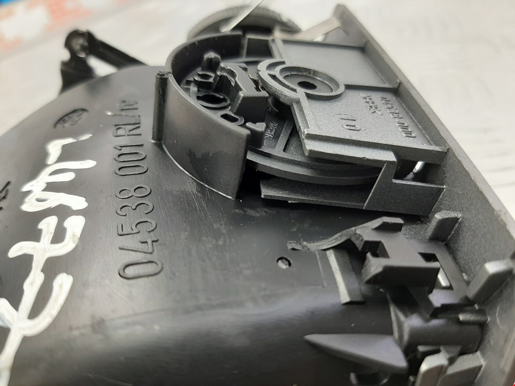 Дефлектор воздушный BMW 7er 7 серия E65/E66 2001-2008