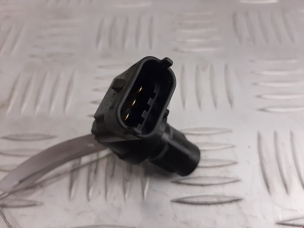 Датчик положения распредвала FORD Focus II 2005-2011