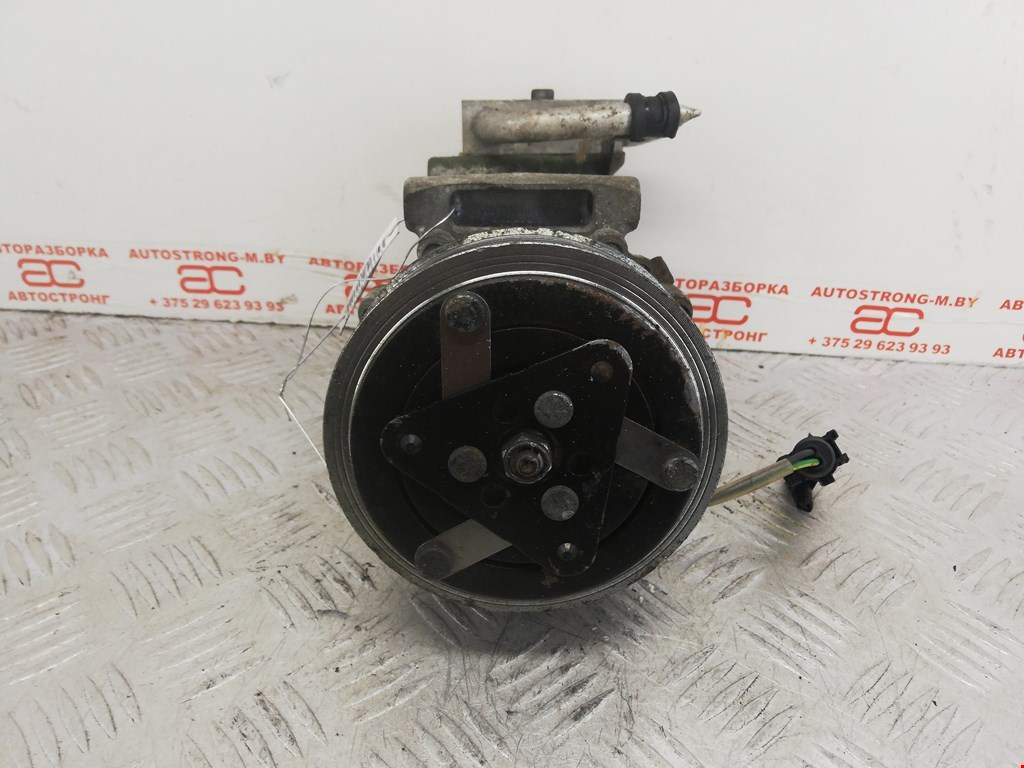 Компрессор кондиционера (системы кондиционирования) FORD Fiesta 2001-2008