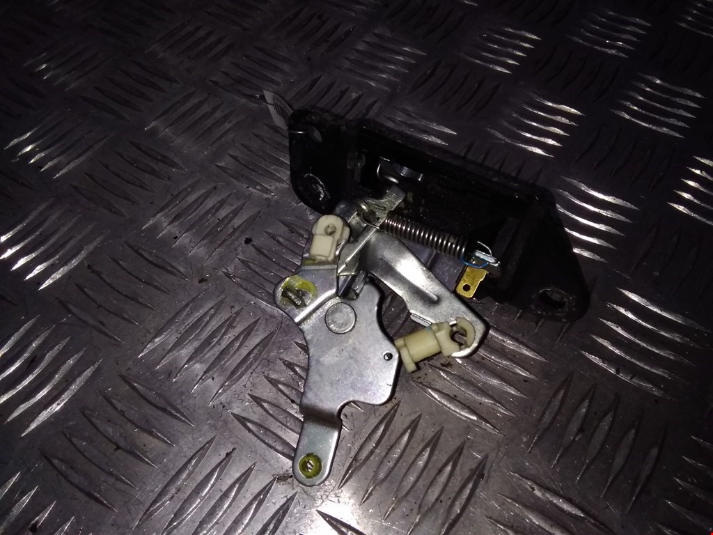 Замок багажника (крышки двери) SSANG YONG Rodius 2004-2013