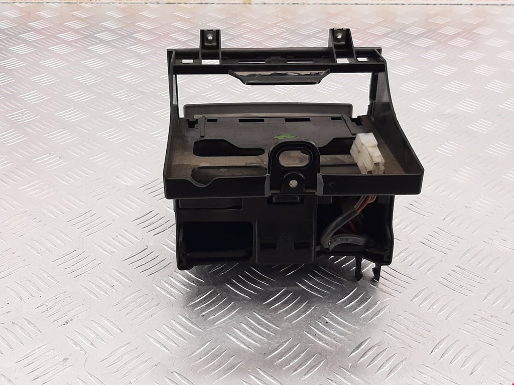 Пепельница передняя VOLKSWAGEN Crafter 2006-2016